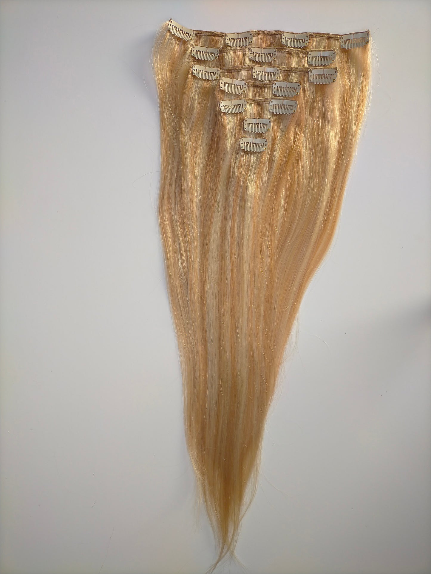 Classic Clip-In Extensions – 120g / 7-Piece Set